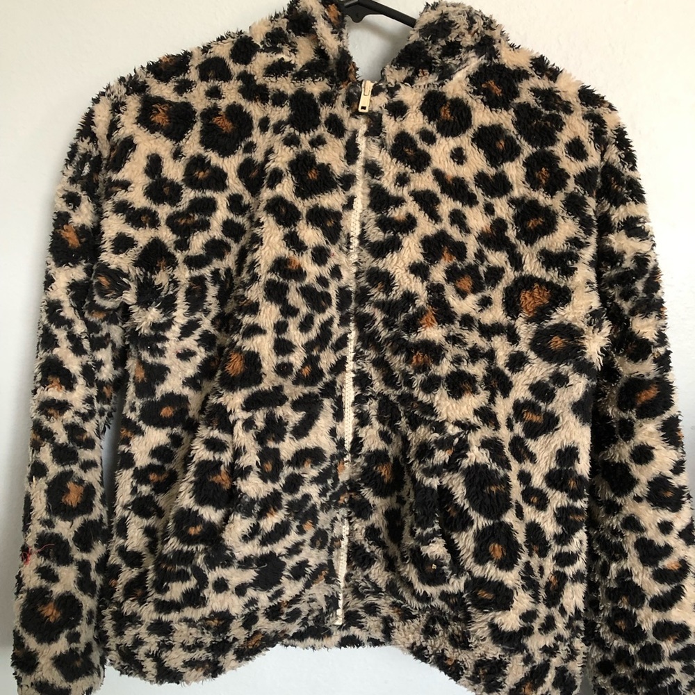 leopard design sweater for girl